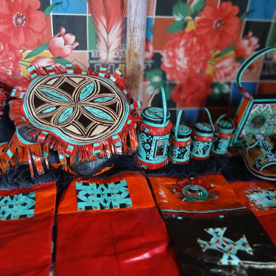 Textiles traditionnels et savoir-faire artisanal